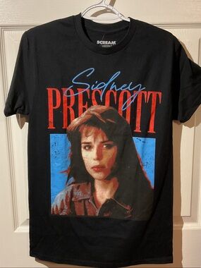 NWT Scream Sidney Prescott Graphic Tee - Black